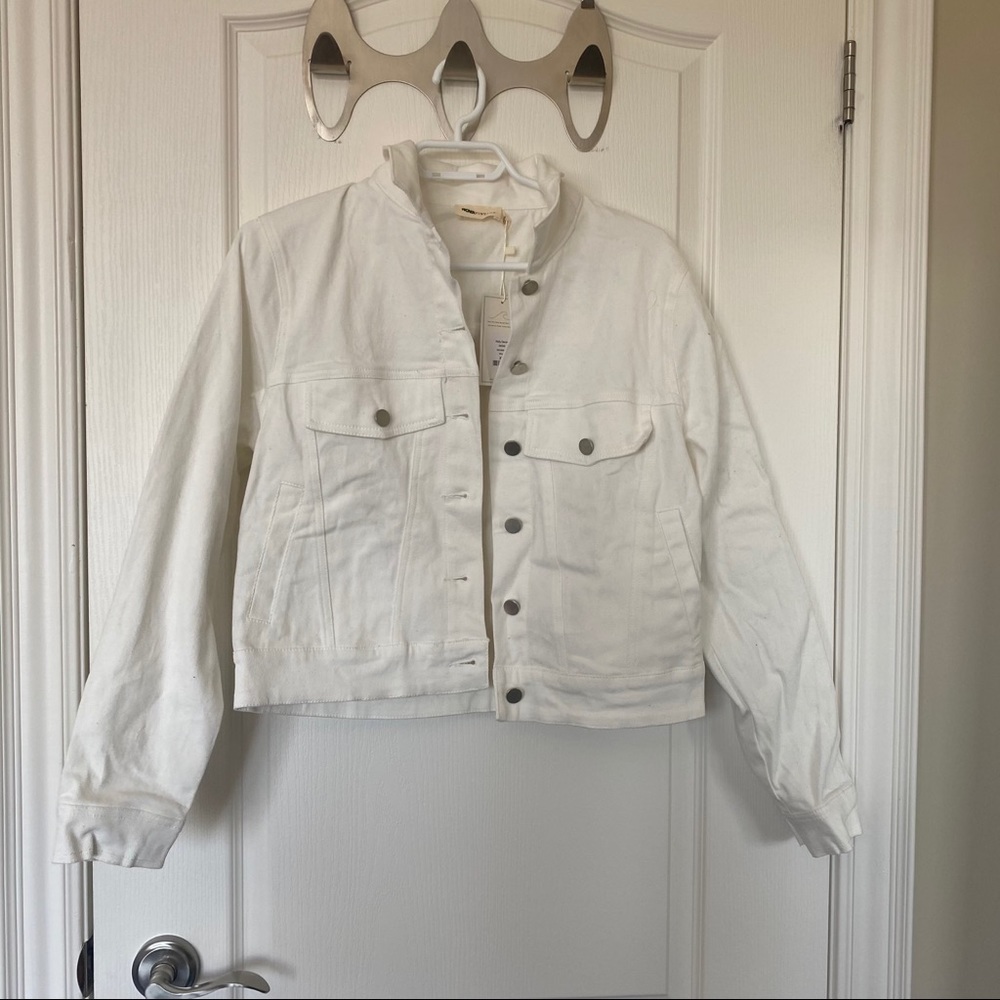 white cropped jean jacket from fashion nova
